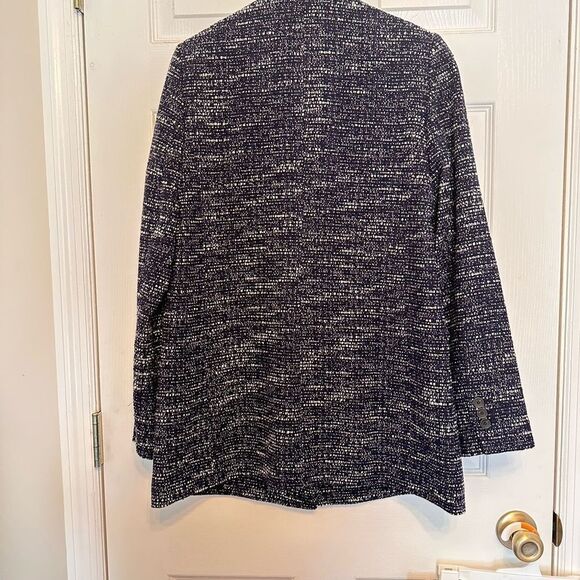 Express Double Breasted Boucle Set - Picture 5 of 14